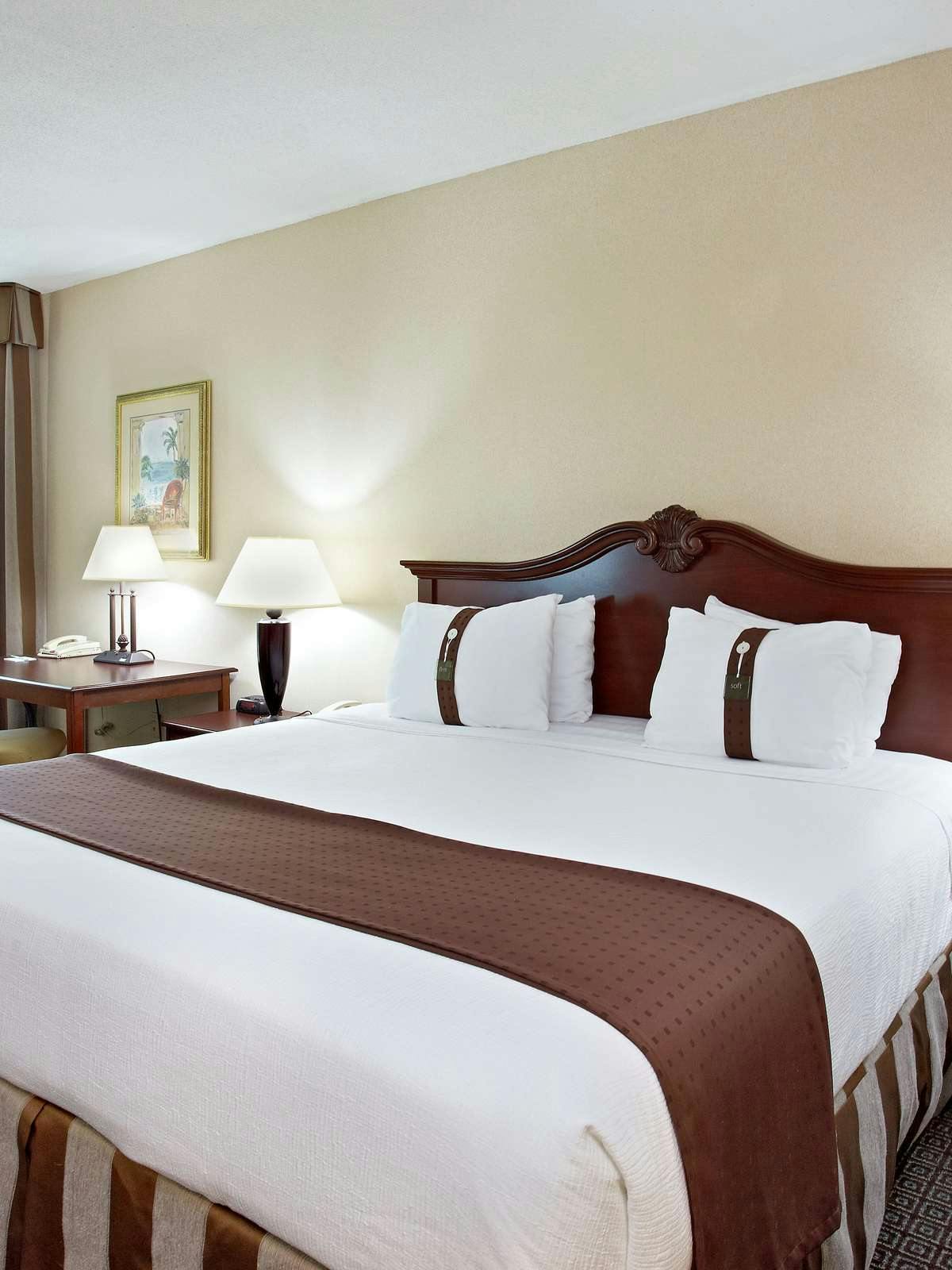 Hotel Holiday Inn Biloxi photo 1