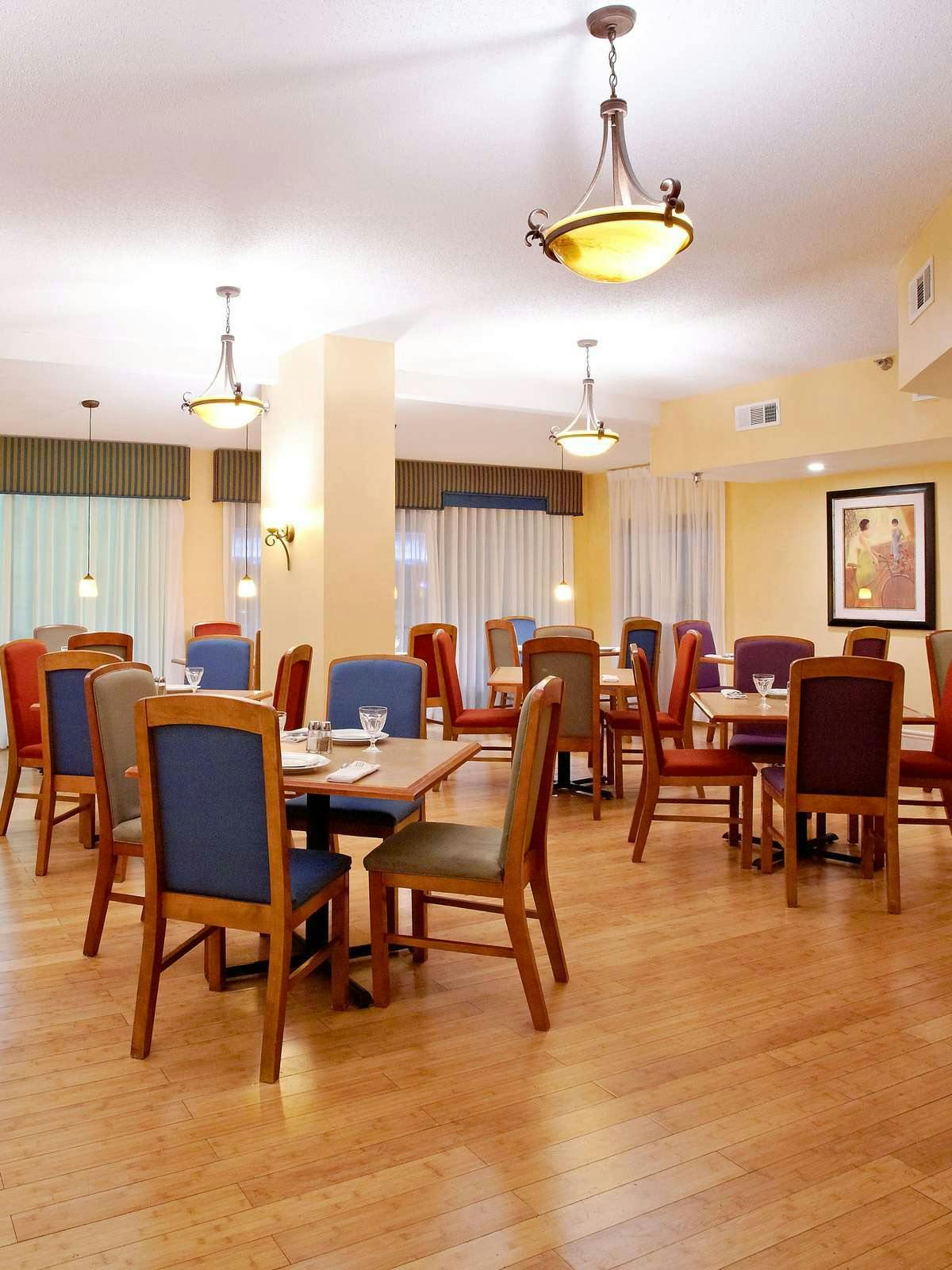 Hotel Holiday Inn Biloxi photo 4