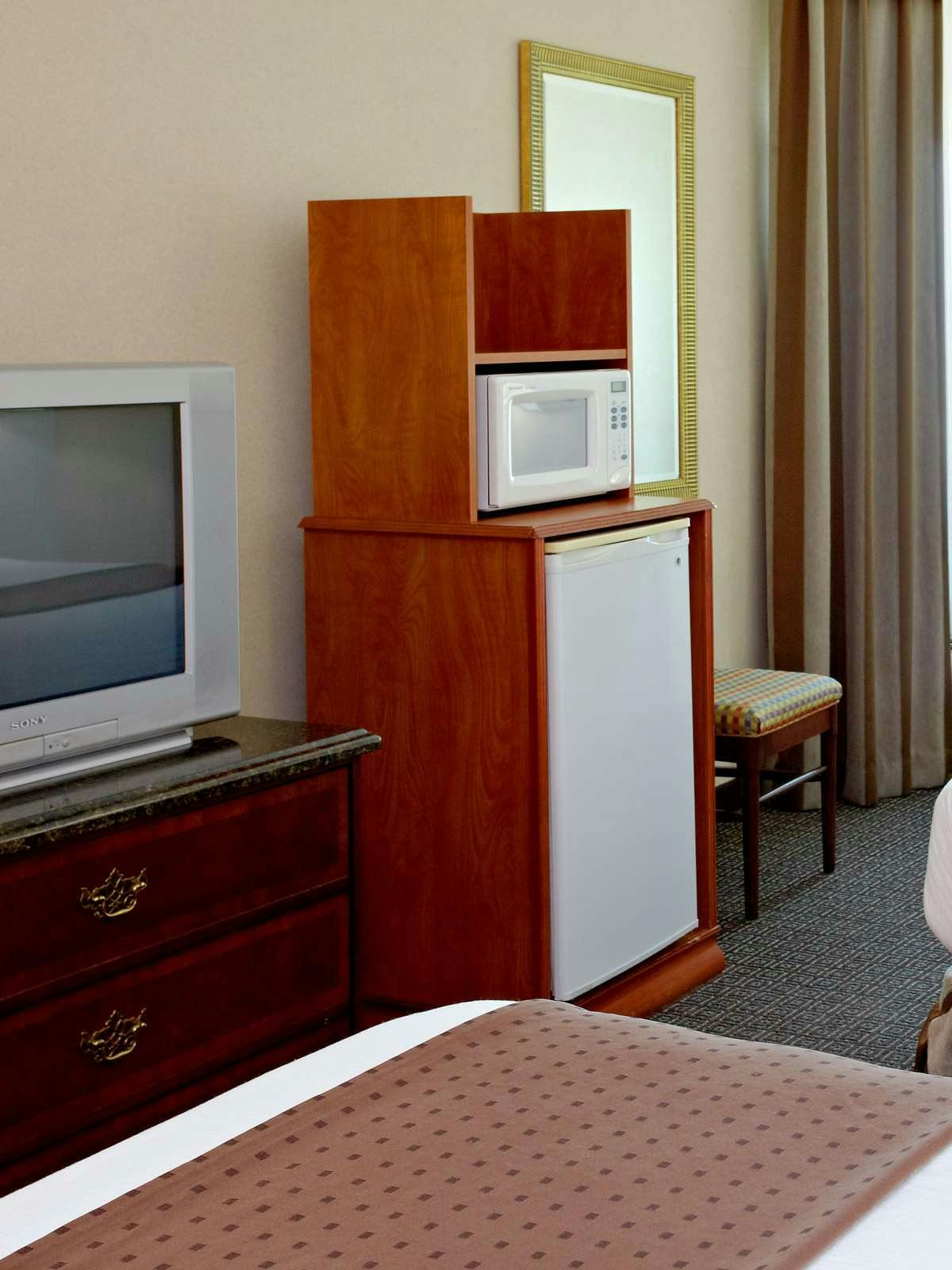 Hotel Holiday Inn Biloxi photo 2