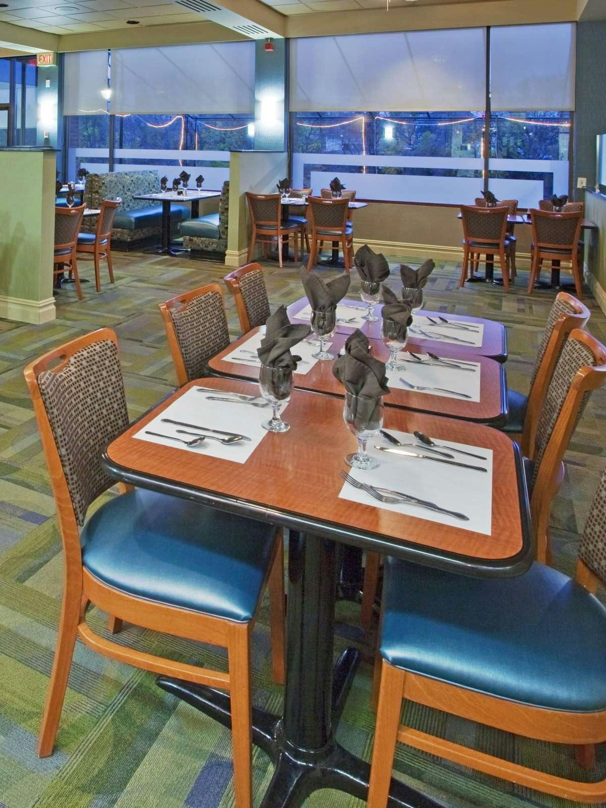 Hotel Holiday Inn Binghamton Downtown photo 5