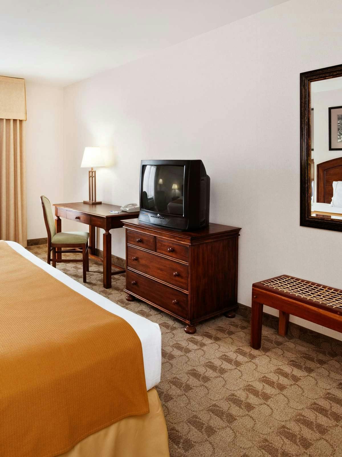 Hotel Holiday Inn Express BOONE photo 2