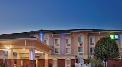 Holiday Inn Express Boonville