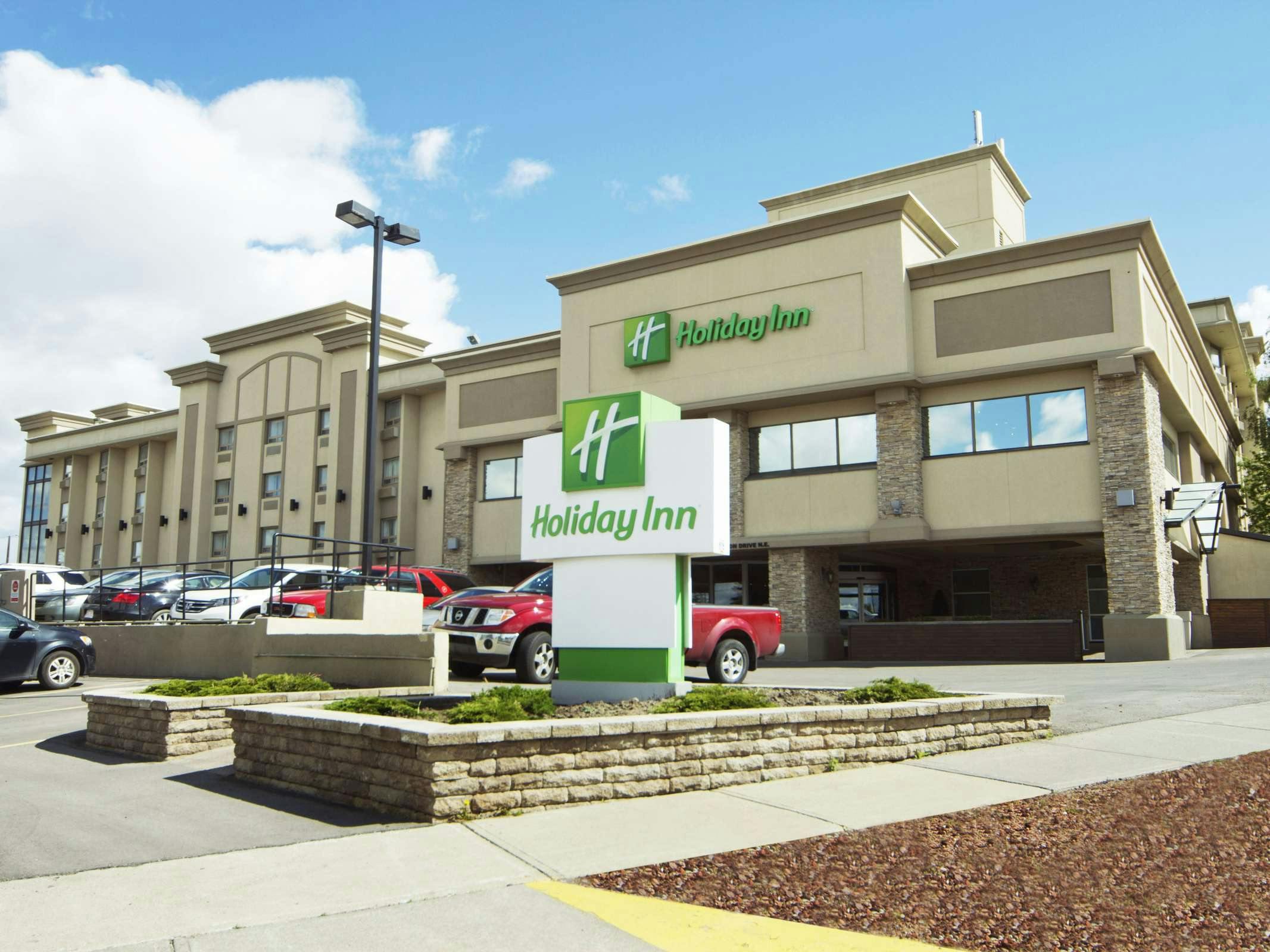 Holiday Inn Calgary Airport
