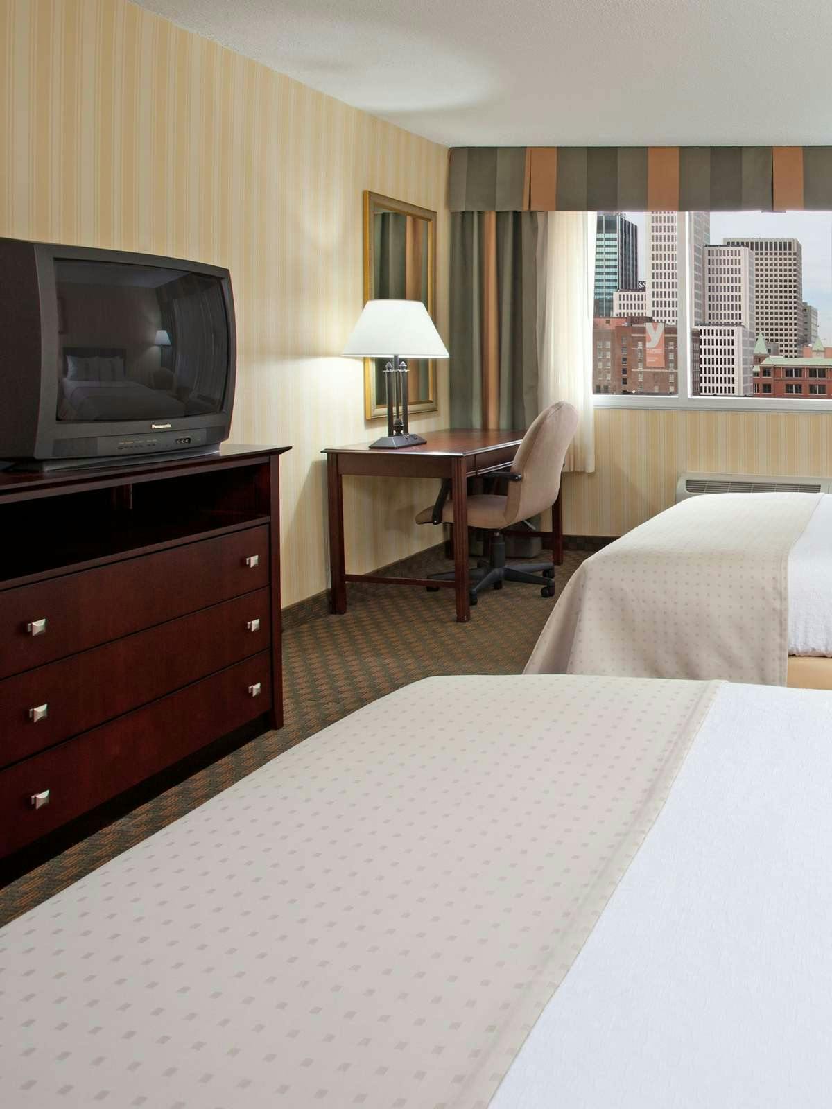 Hotel Holiday Inn Columbus Downtown photo 2