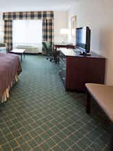 Hotel Holiday Inn Conference Center Marshfield photo 2