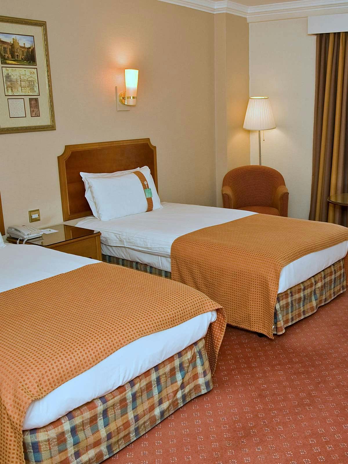 Hotel Holiday Inn Corby Kettering A43 photo 1