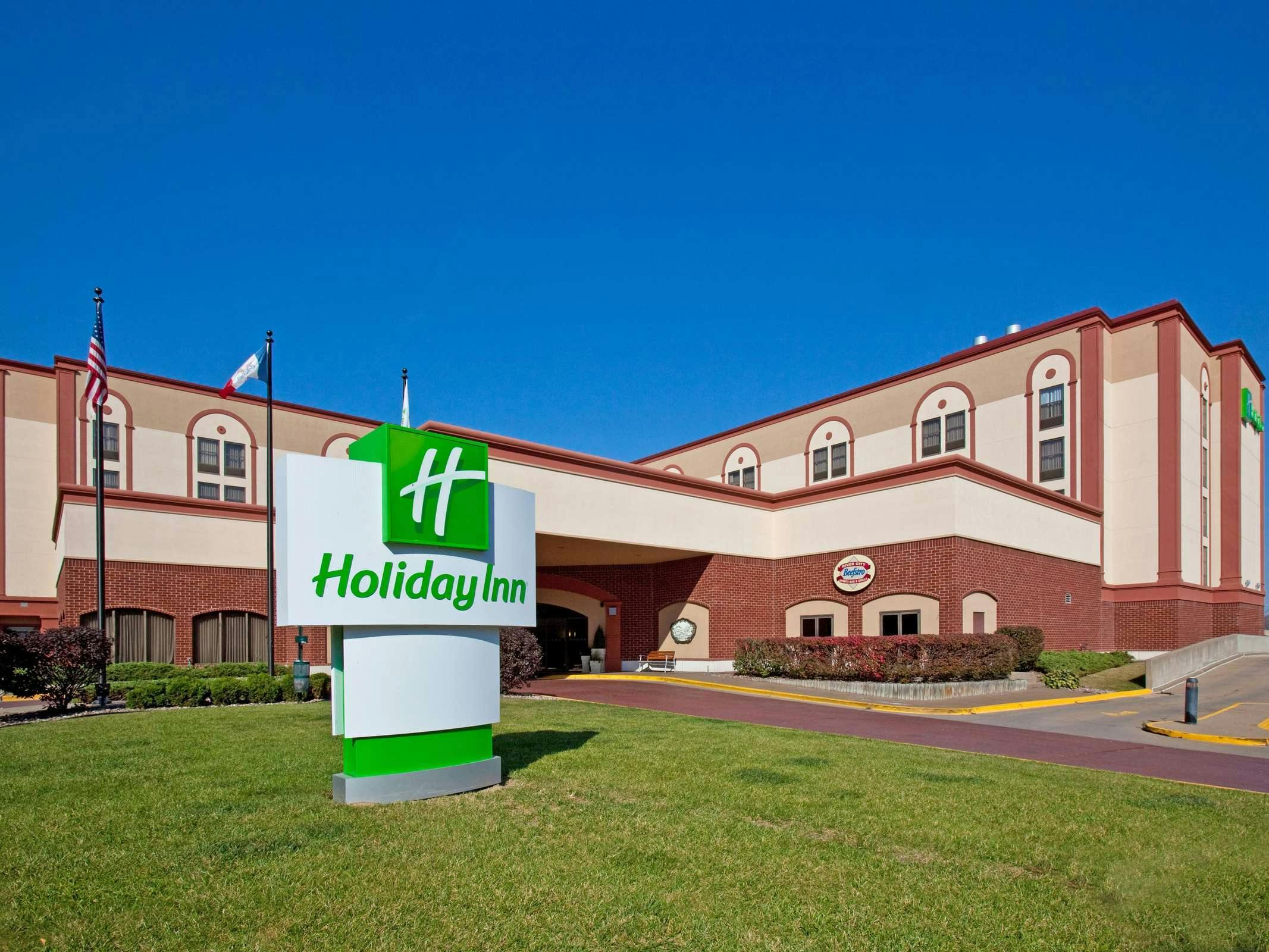 Holiday Inn Dubuque