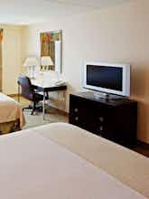 Hotel Holiday Inn Dumfries Quantico Center photo 2