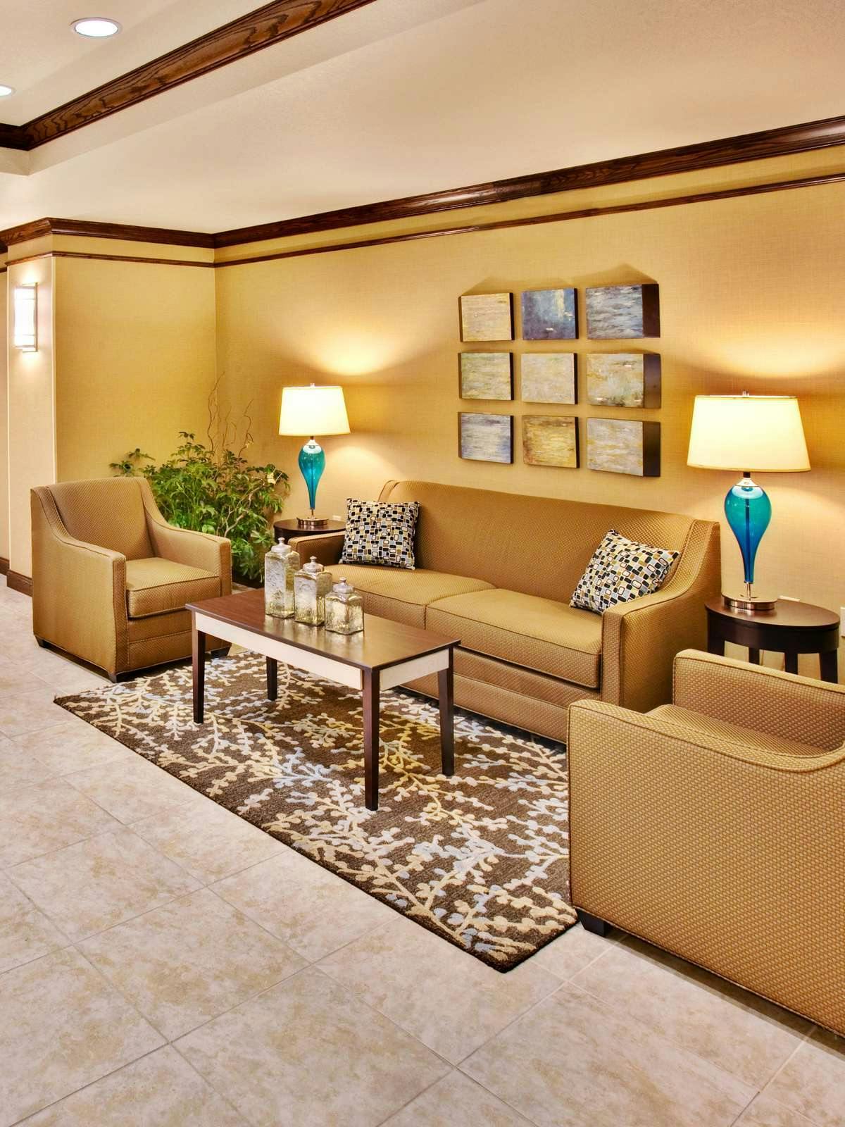 Hotel Holiday Inn Express Hotel & Suites Dubuque West photo 3