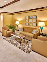 Hotel Holiday Inn Express Hotel & Suites Dubuque West photo 3