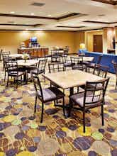 Hotel Holiday Inn Express Hotel & Suites Dubuque West photo 5