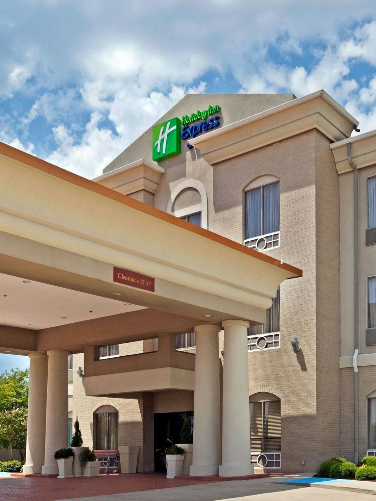 Hotel Holiday Inn Express Hotel & Suites Duncanville photo 4