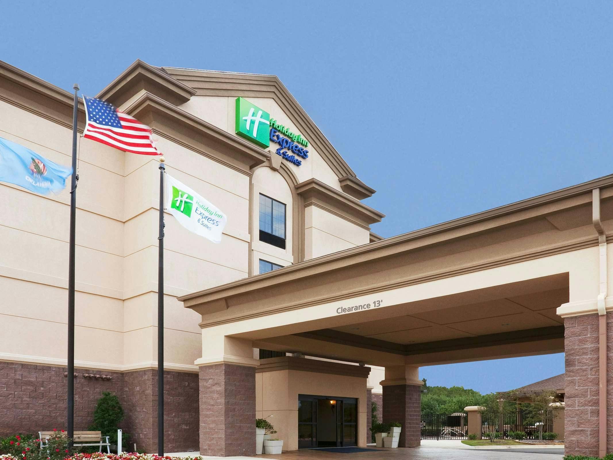 Holiday Inn Express Hotel & Suites Durant