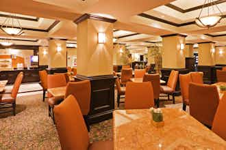 Hotel Holiday Inn Express Hotel & Suites Durant photo 5