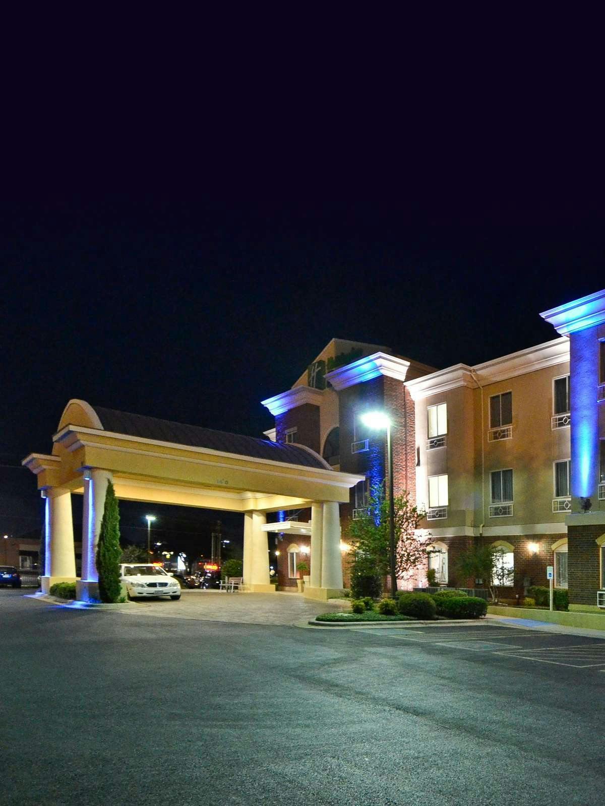 Holiday Inn Express Hotel & Suites Abilene Mall South