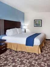 Hotel Holiday Inn Express Hotel & Suites Airport West photo 1