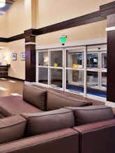 Hotel Holiday Inn Express Hotel & Suites Airport West photo 3
