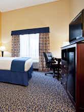 Hotel Holiday Inn Express Hotel & Suites Akron Airport photo 2