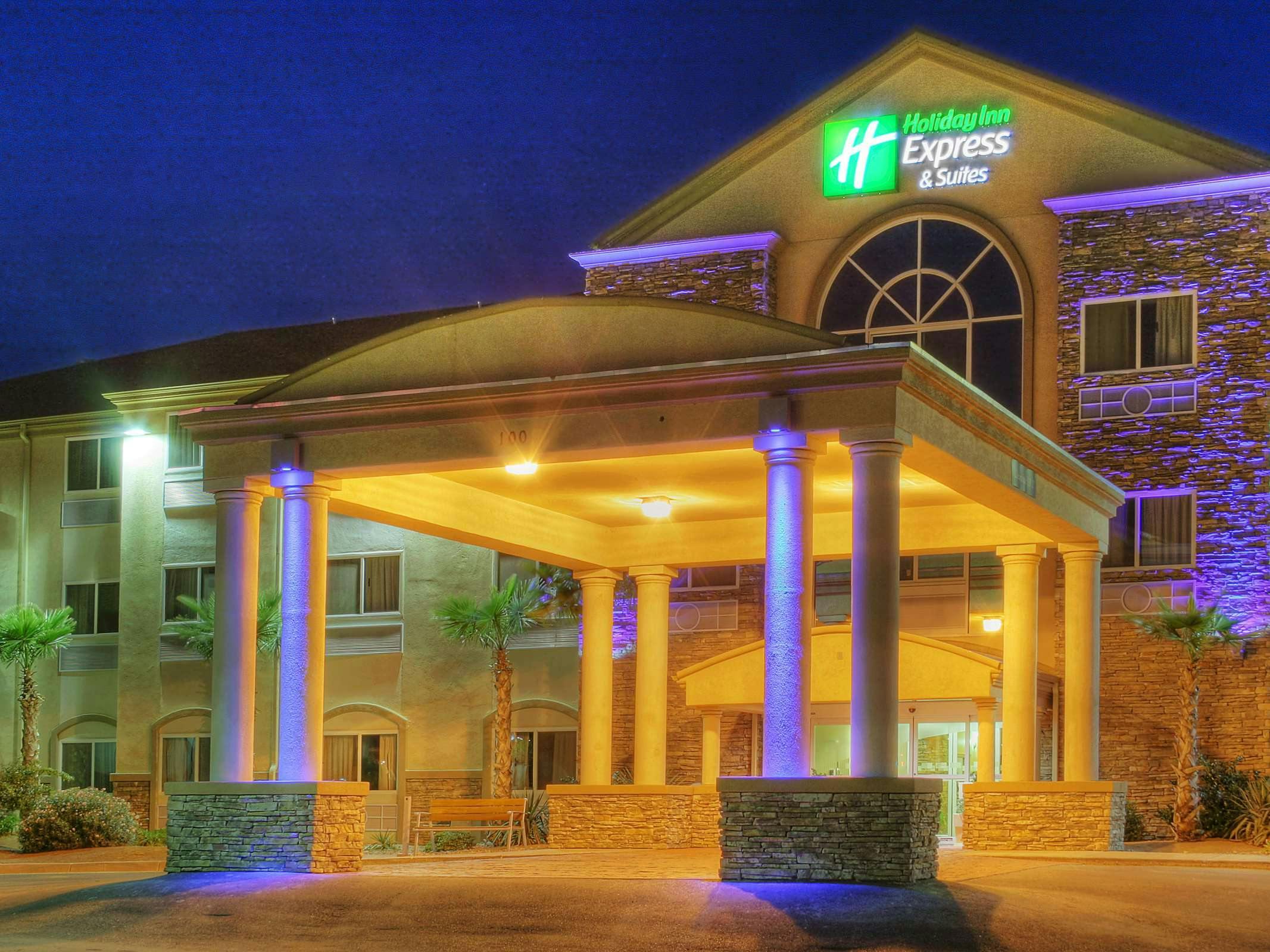 Holiday Inn Express Hotel & Suites Alamogordo