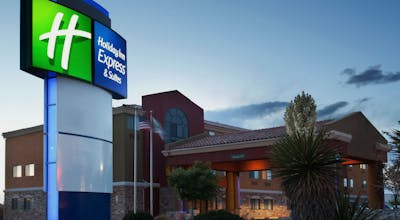 Holiday Inn Express Hotel & Suites Albuquerque Balloon Fiesta Park
