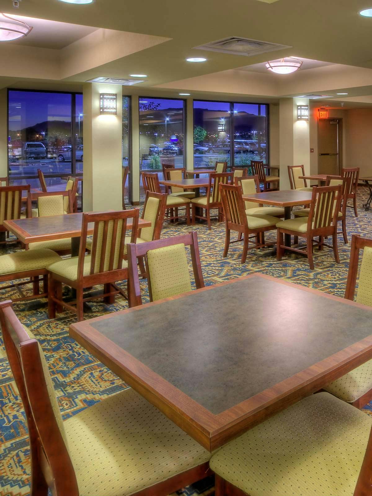 Hotel Holiday Inn Express Hotel & Suites Albuquerque Historic Old Town photo 5