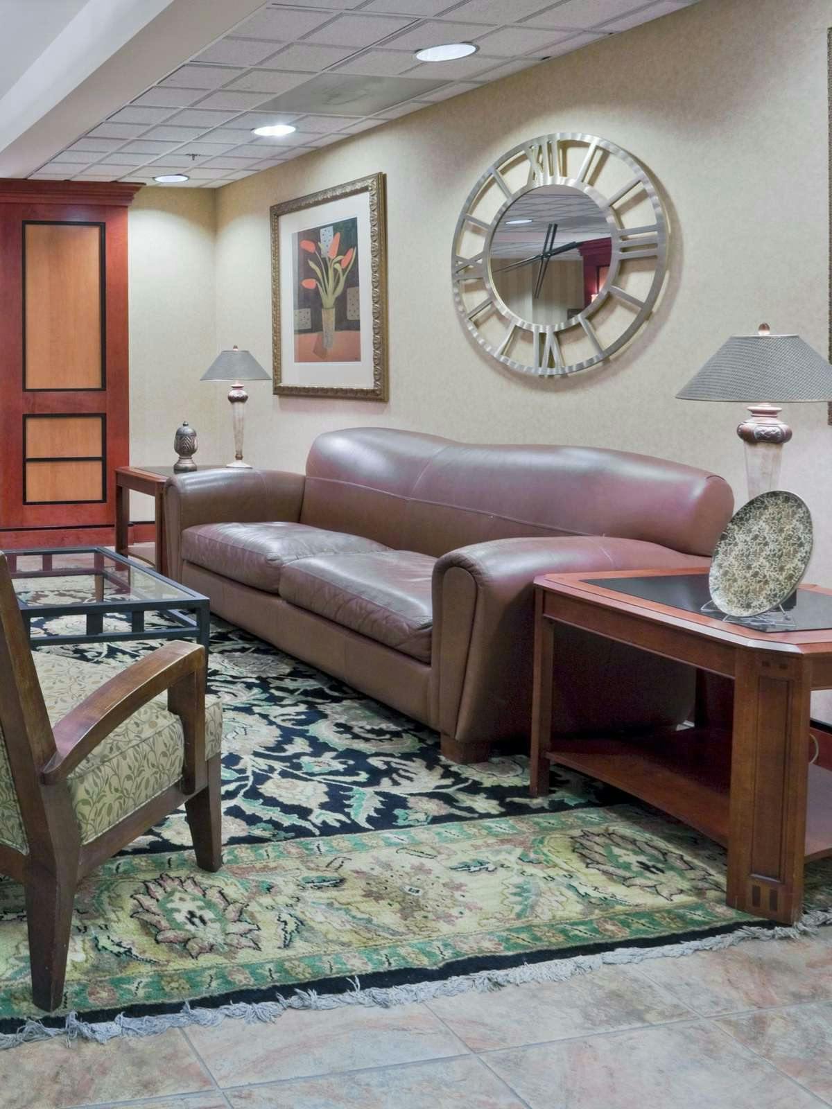 Hotel Holiday Inn Express Hotel & Suites Fort Wayne photo 3