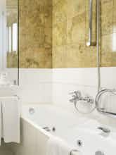 Hotel Holiday Inn Athens - Attica Avenue photo 2