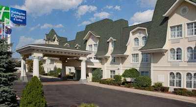Holiday Inn Express Hotel & Suites Allen Park