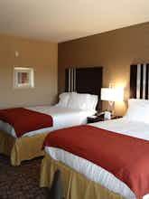Hotel Holiday Inn Express Hotel & Suites Alpine Southeast photo 1