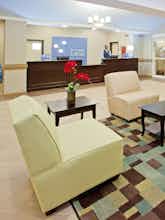 Hotel Holiday Inn Express Hotel & Suites Alvarado photo 4