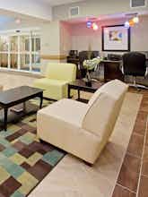 Hotel Holiday Inn Express Hotel & Suites Alvarado photo 3