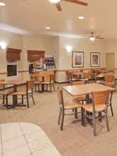 Hotel Holiday Inn Express Hotel & Suites Arcata Airport photo 4