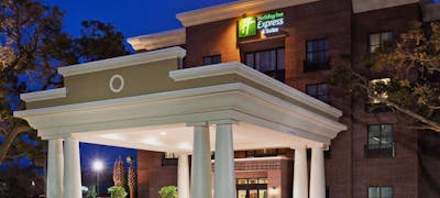 Holiday Inn Express & Suites Mt. Pleasant