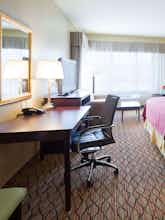 Hotel Holiday Inn Eau Claire photo 2