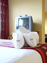 Hotel Holiday Inn Edinburgh City West photo 1