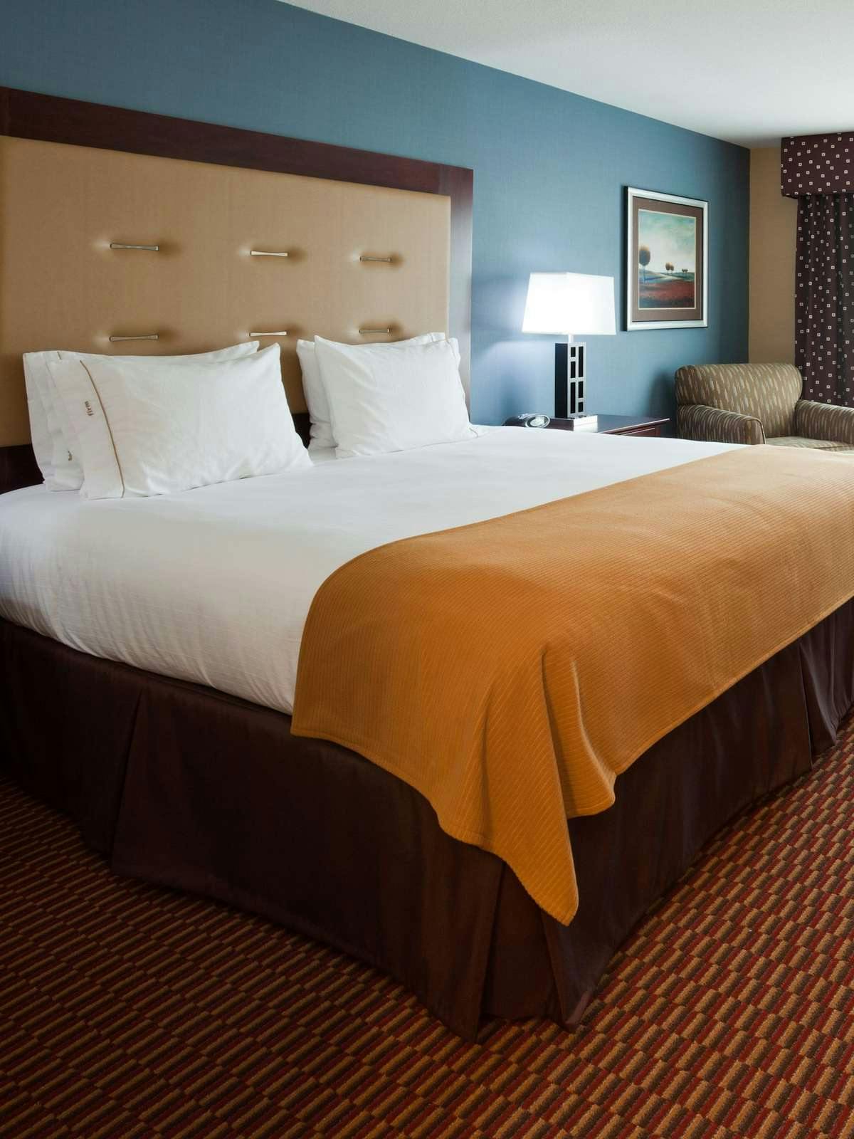 Hotel Holiday Inn Express Hotel & Suites Helena photo 1