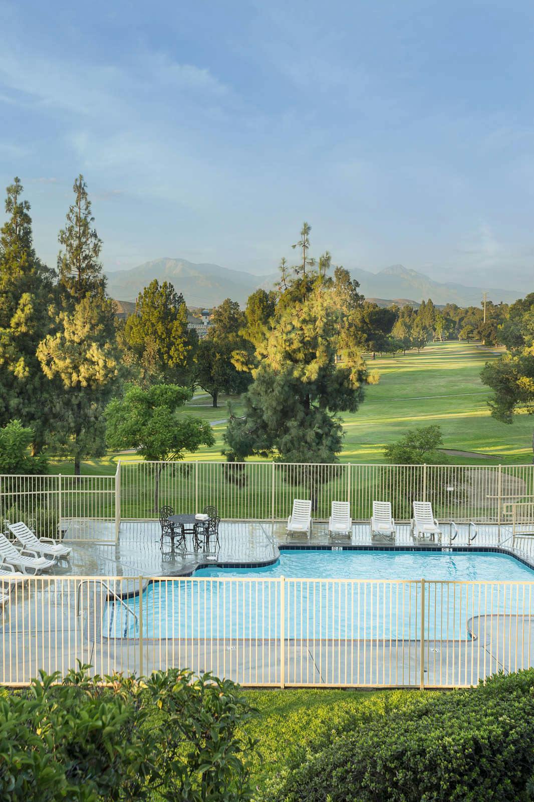 Hotel Ayres Suites Diamond Bar photo 5