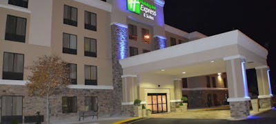 Holiday Inn Express & Suites Indianapolis W - Airport Area