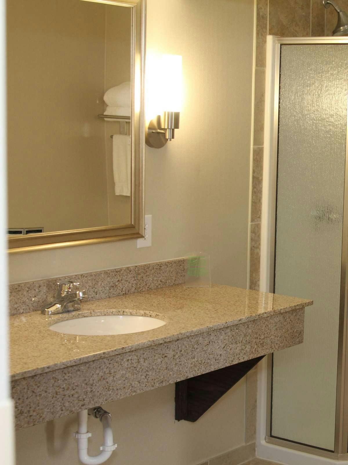 Hotel Holiday Inn Express & Suites Indianapolis W - Airport Area photo 3