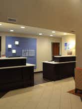 Hotel Holiday Inn Express & Suites Indianapolis W - Airport Area photo 5