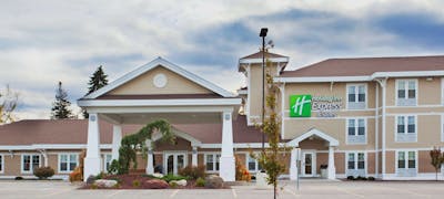 Holiday Inn Express Hotel & Suites Iron Mountain