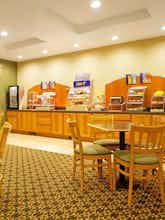 Hotel Holiday Inn Express Hotel & Suites Iron Mountain photo 5