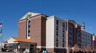 Holiday Inn Express Hotel & Suites Indianapolis Downtown