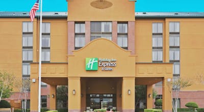 Holiday Inn Express Hotel & Suites Irving Convention Center