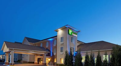 Holiday Inn Express & Suites Columbus Southeast