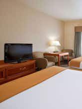 Hotel Holiday Inn Express & Suites Columbus Southeast photo 2