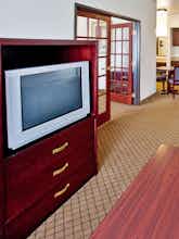 Hotel Holiday Inn Express Hotel & Suites Le Mars photo 2