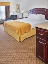 Hotel Holiday Inn Express Hotel & Suites Le Mars photo 1