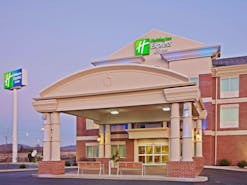 Holiday Inn Express Hotel & Suites Louisville South Hillview