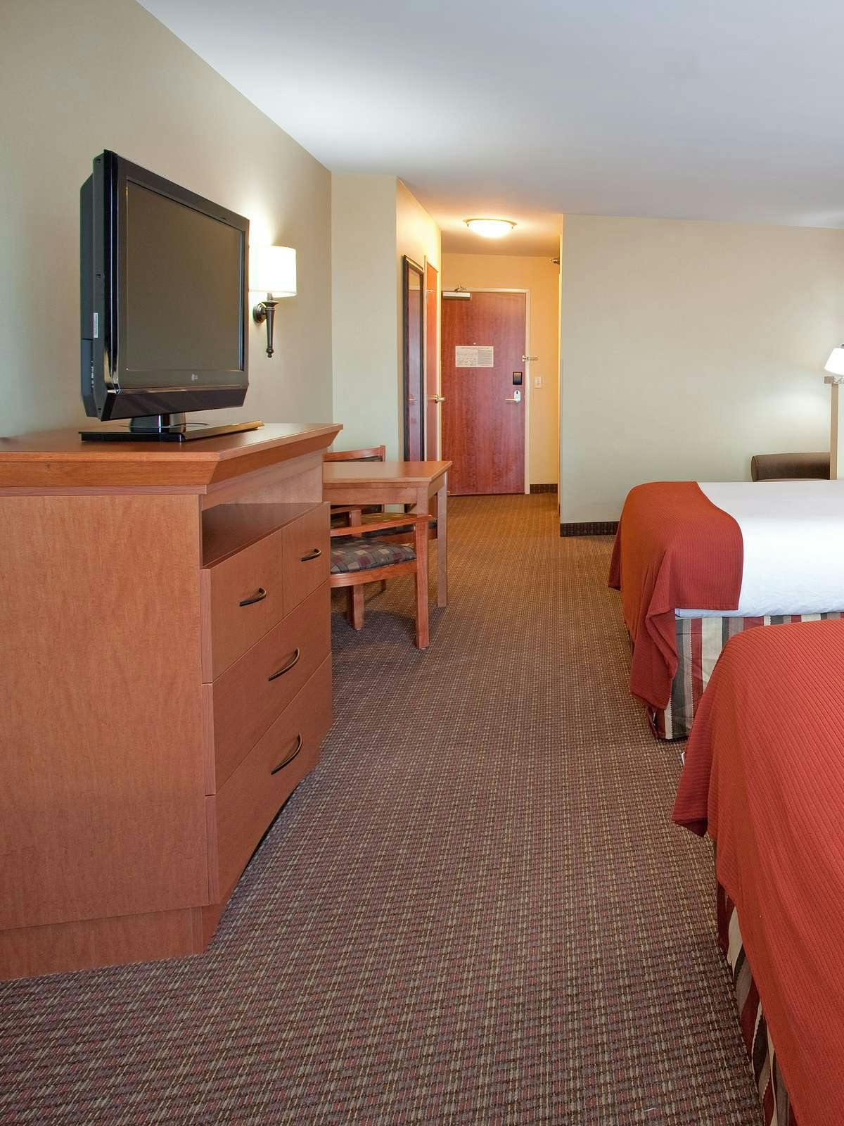 Hotel Holiday Inn Express Hotel & Suites Loveland photo 2
